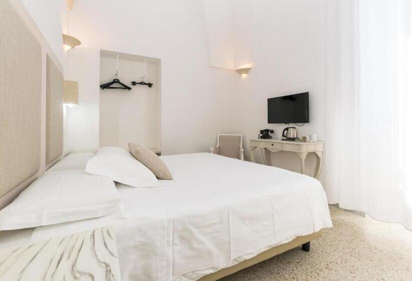 בית מלון כפרי Masseria Mazzetta Salento Corte Del Falconiere B&b