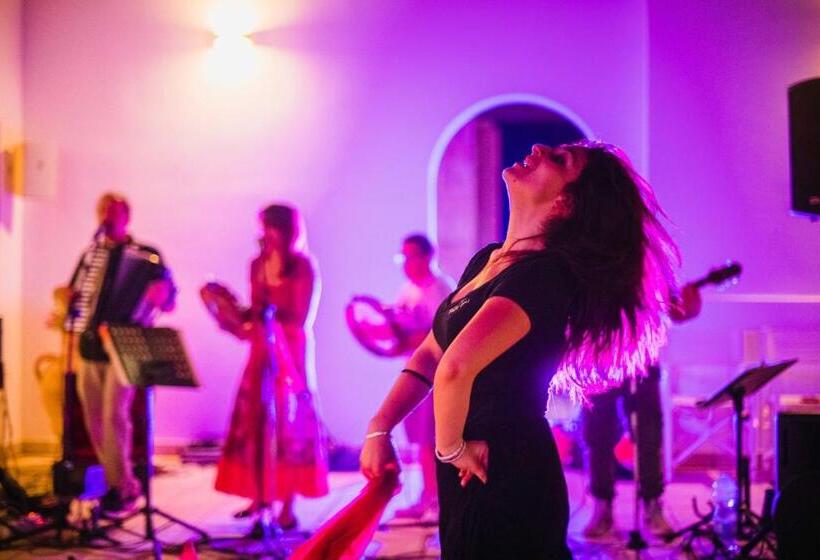 Отель Masseria Tenuta Flora Maria