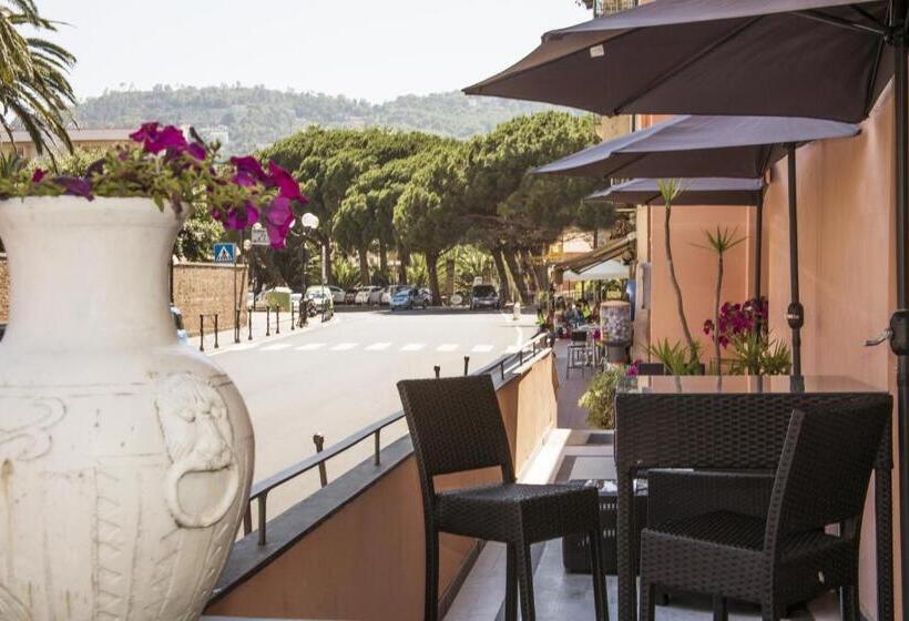 בית מלון כפרי Mimosa