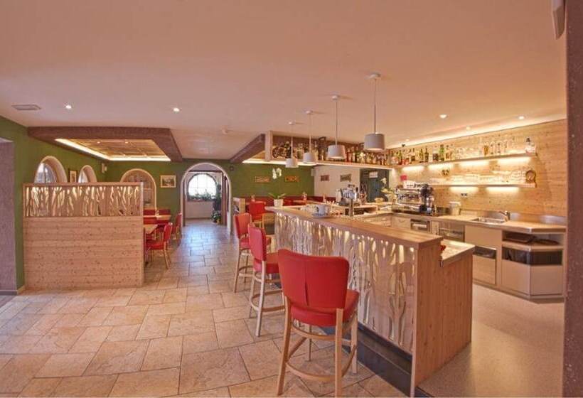 בית מלון כפרי Mirabel