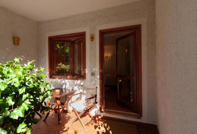 Nora Club Hotel & Spa