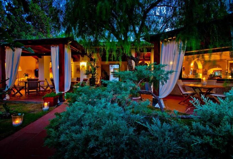 Nora Club Hotel & Spa