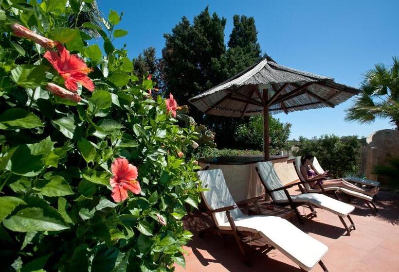 Nora Club Hotel & Spa