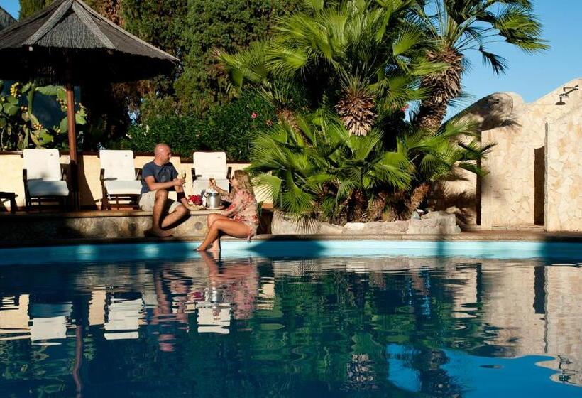 Nora Club Hotel & Spa