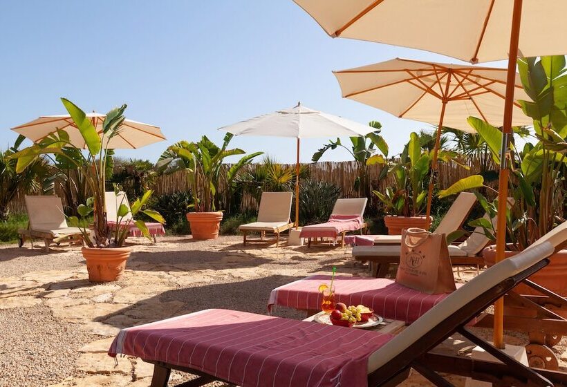 Nora Club Hotel & Spa