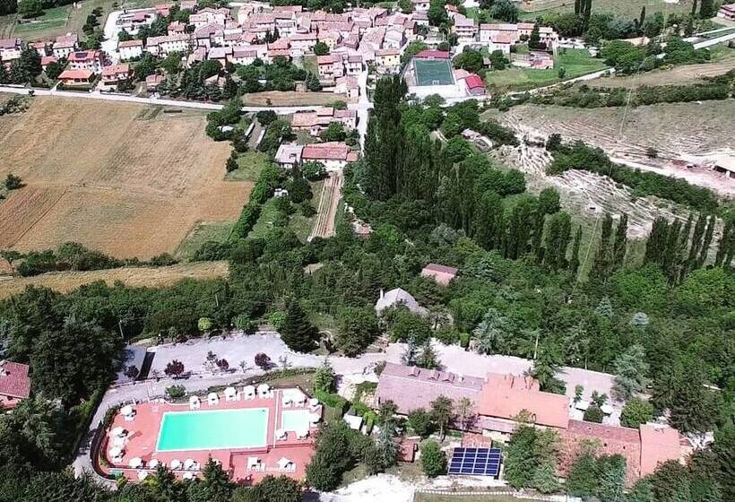 فندق Pineta Ristorante