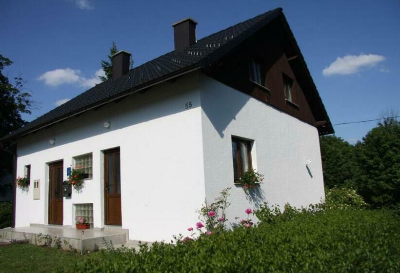 فندق Plitvice Pansion Lovrić