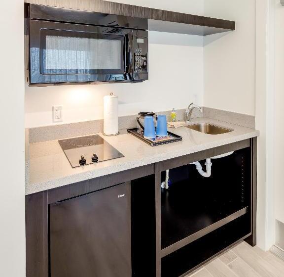 فندق Plunge Beach Resort