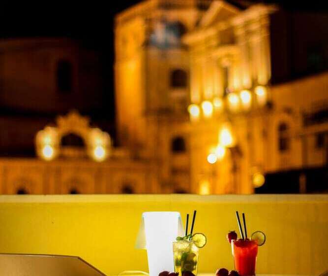 ホテル Porta Reale