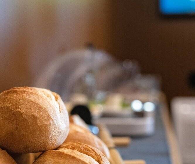 ホテル Porta Reale