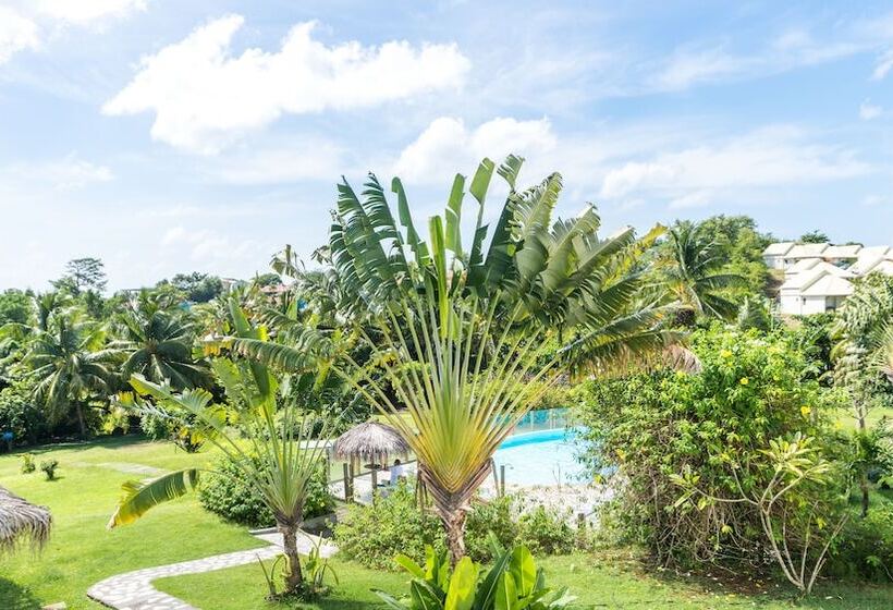 ホテル Residence Les Cayalines