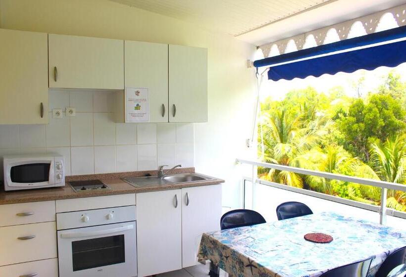 ホテル Residence Les Cayalines