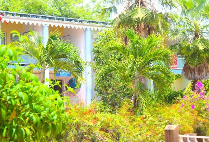 ホテル Residence Les Cayalines