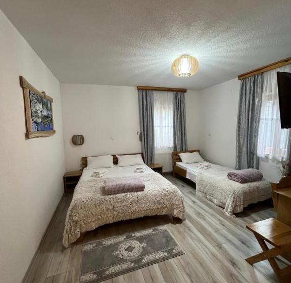 فندق Rustic Inn River 2
