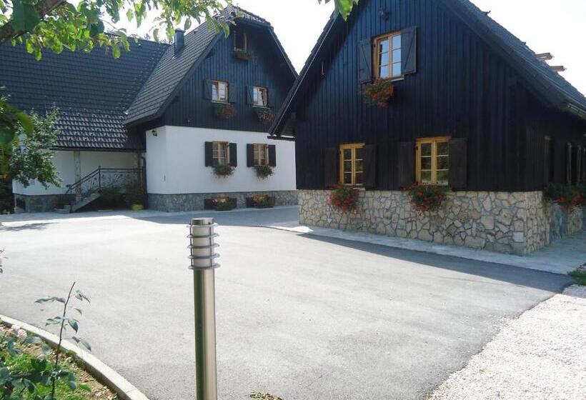 فندق Rustic Inn River 2