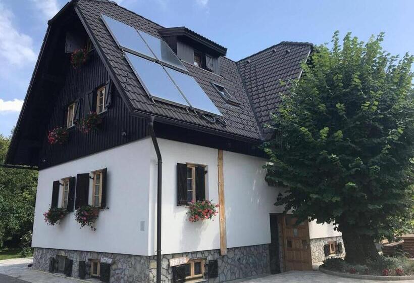 فندق Rustic Inn River 2