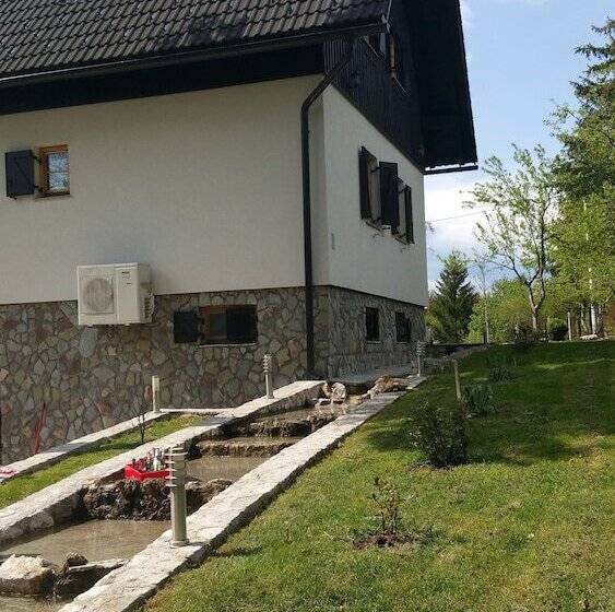 فندق Rustic Inn River 2