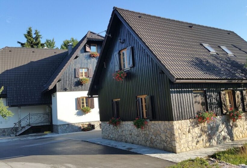 فندق Rustic Inn River 2