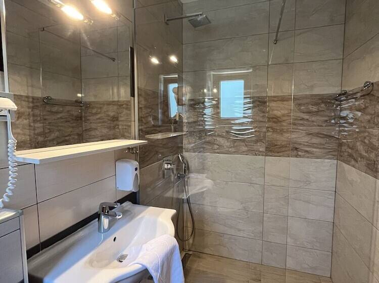 호텔 Rustic Inn River 2