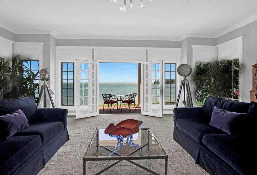 ホテル Somerset A Private Retreat