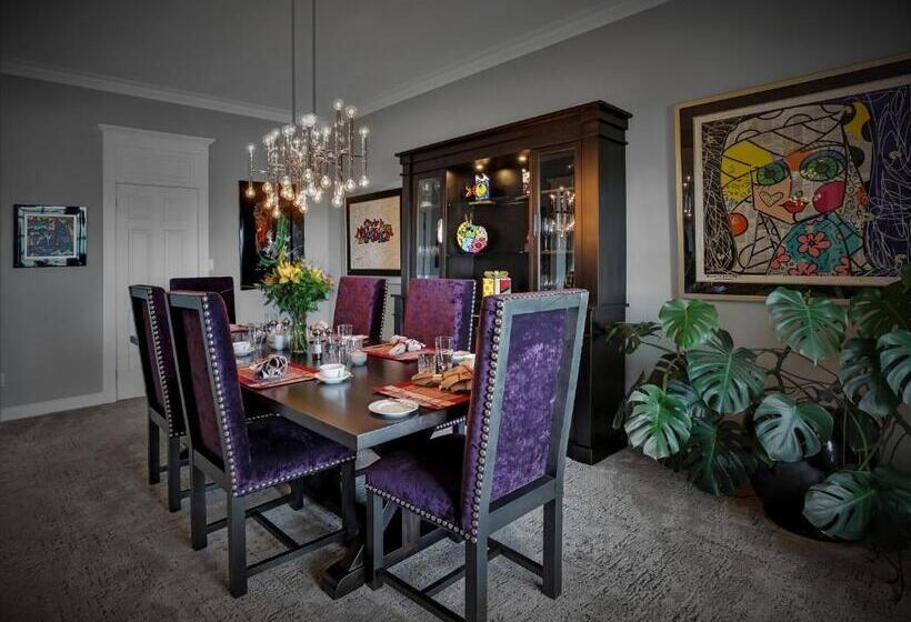 ホテル Somerset A Private Retreat