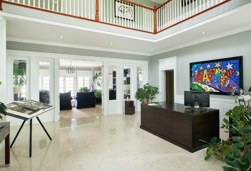 ホテル Somerset A Private Retreat