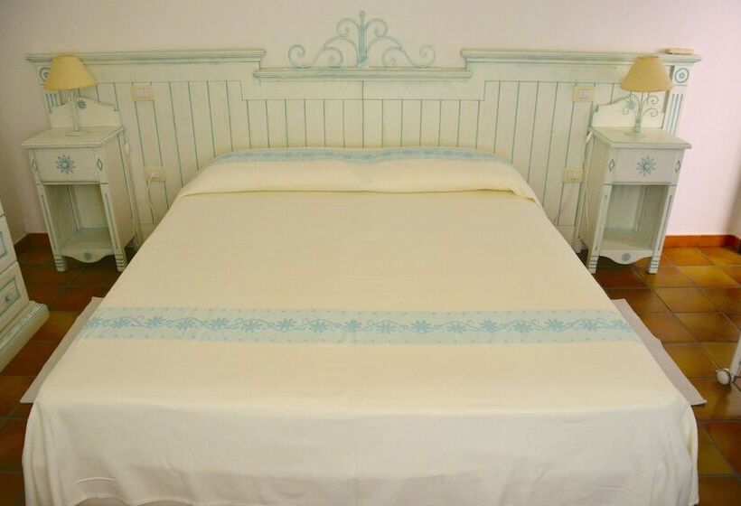 בית מלון כפרי Sosventos Village