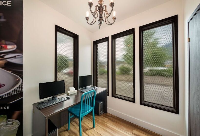 Stoke Hotel Surestay Collection By Best Western