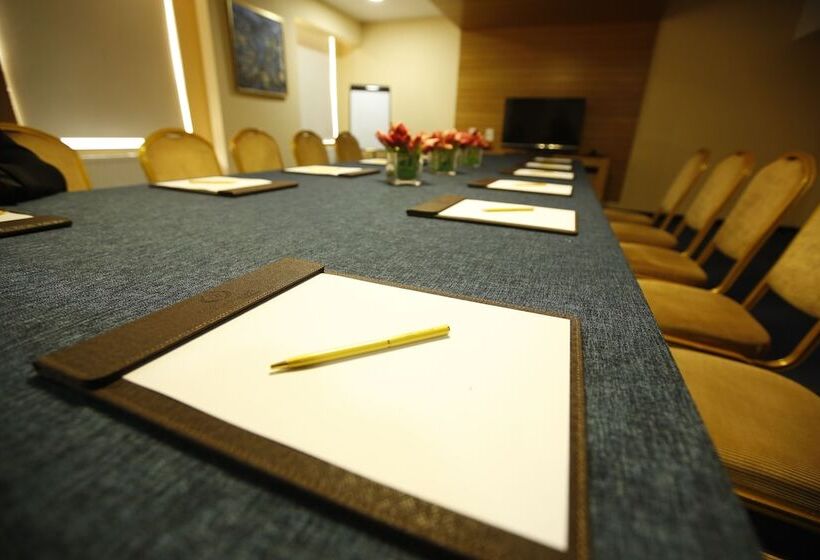 The Corporate Hotel Convention Centre