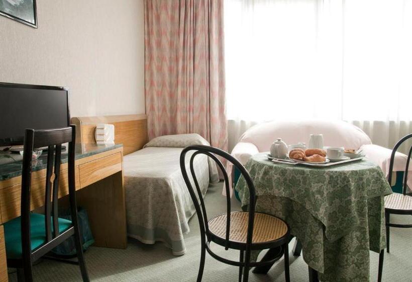 בית מלון כפרי Thema