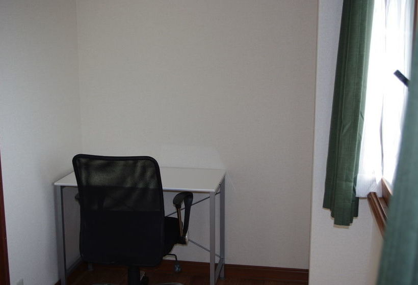 호텔 Tsubaki House