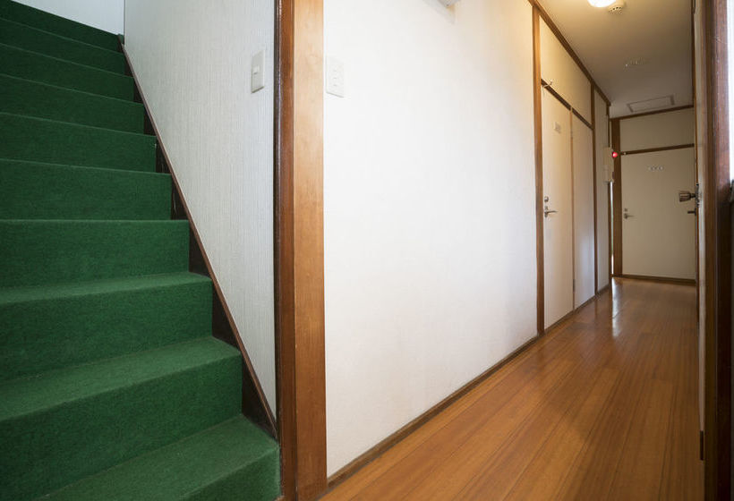 호텔 Tsubaki House