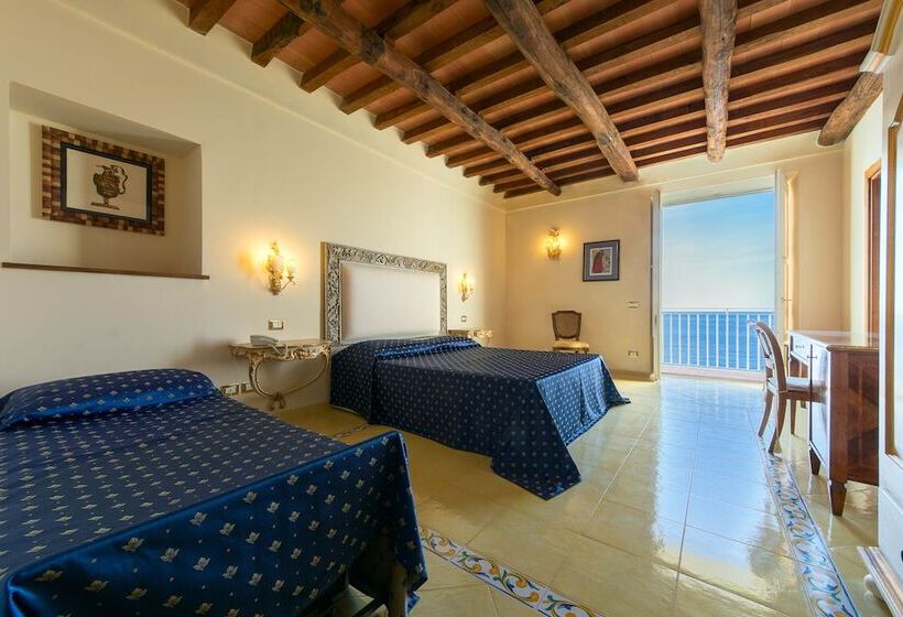 ホテル Villa Isabella