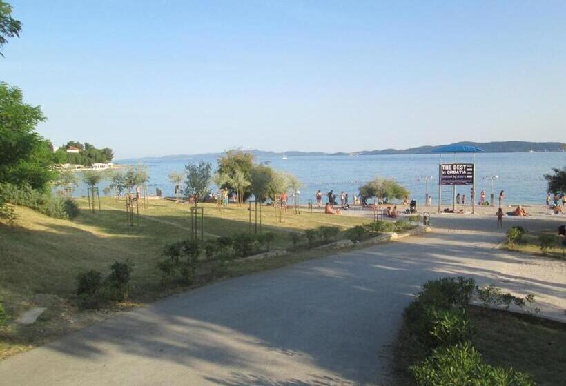 ホテル Villa Nada