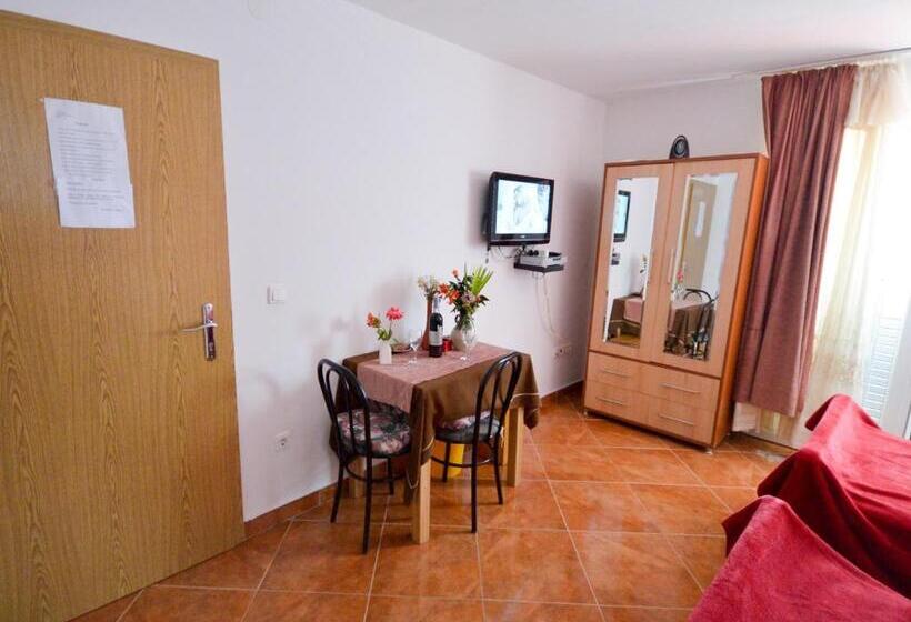 ホテル Villa Nada