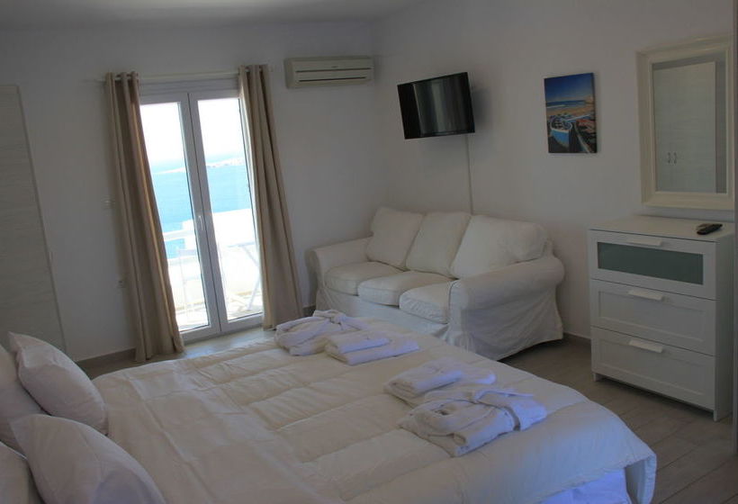 Maroulina's Boutique Studios & Apartments