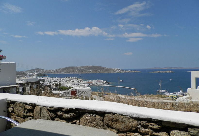 Maroulina's Boutique Studios & Apartments