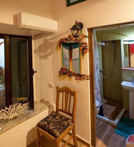 Mi Casa Es Tu Casa Shkodra Backpackers Hostel