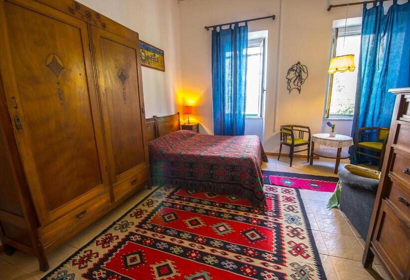 Mi Casa Es Tu Casa Shkodra Backpackers Hostel