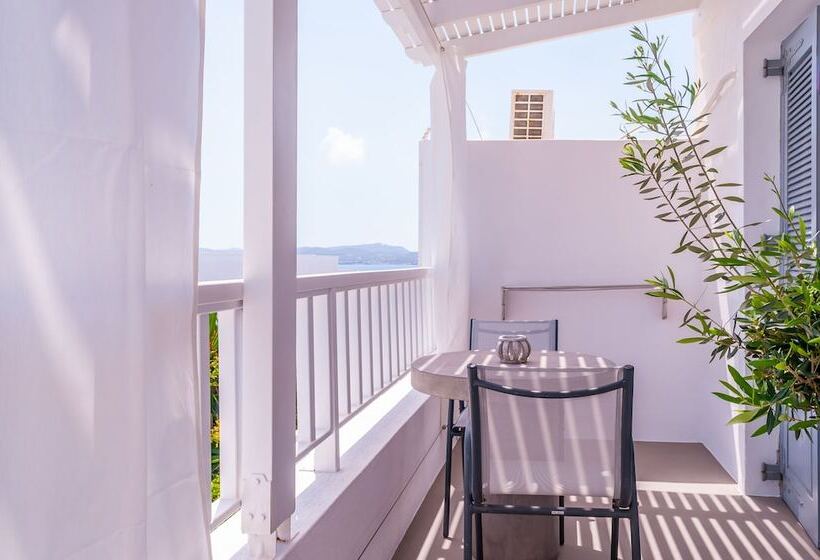 Anita Rooms & Suites Milos