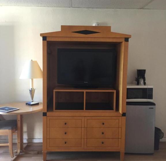 فندق على الطريق River Valley Inn