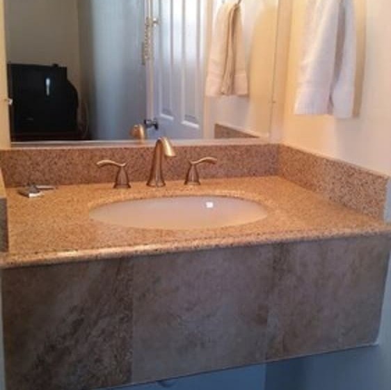 מוטל The Virginia Lodge