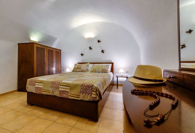 Nereids Villa Santorini