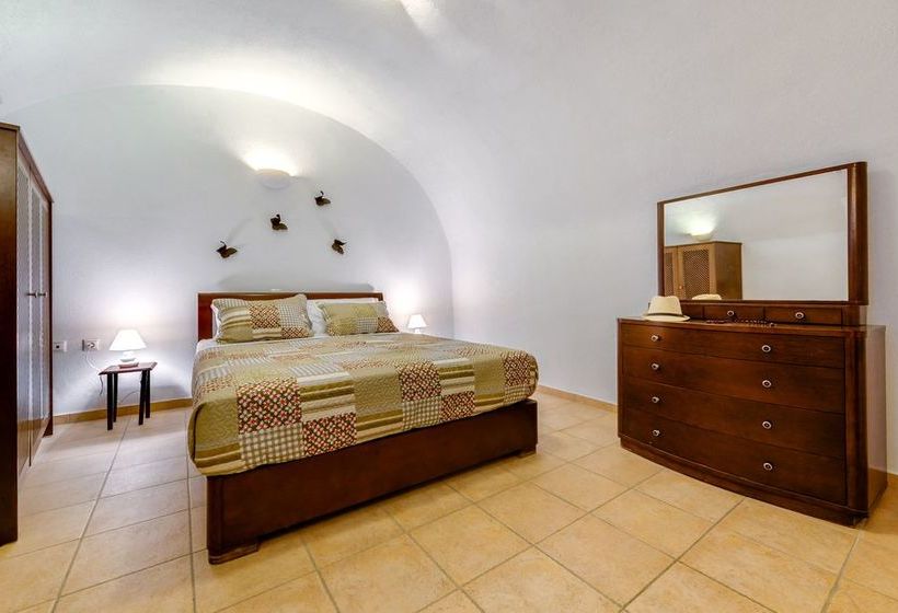 Nereids Villa Santorini
