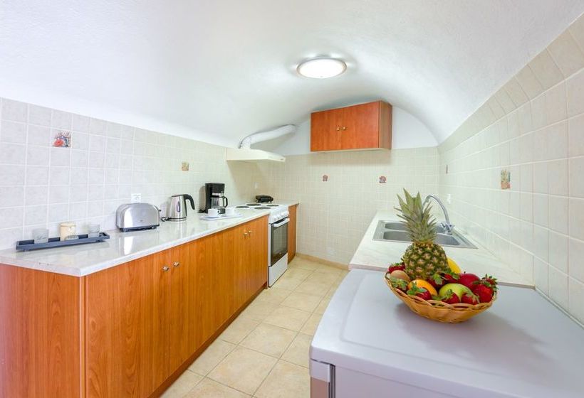 Nereids Villa Santorini