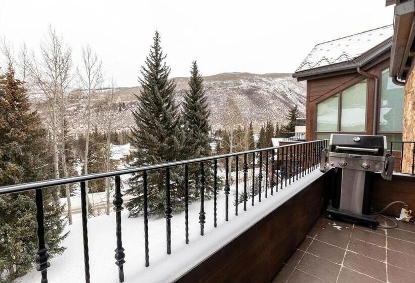 Northwood S Ski In Ski Out By Vail Realty