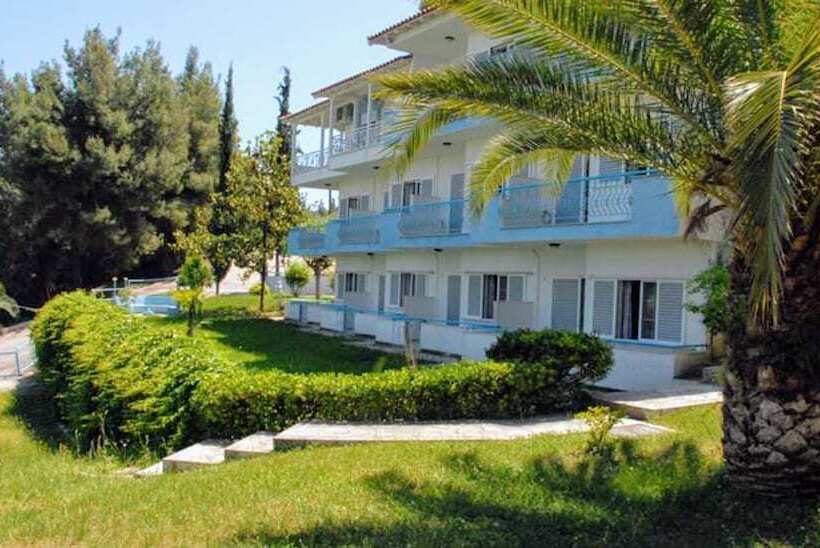 Roditsa Patritsia Apartments