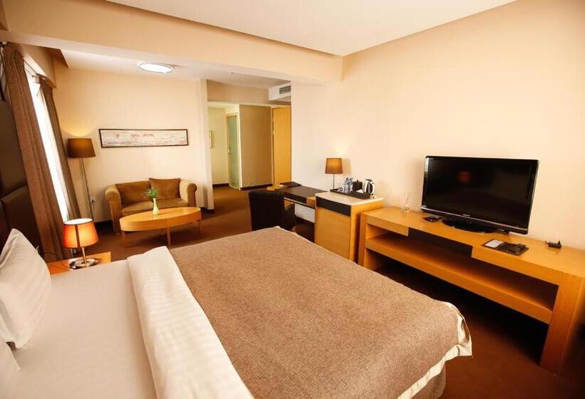 The Corporate Hotel Convention Centre