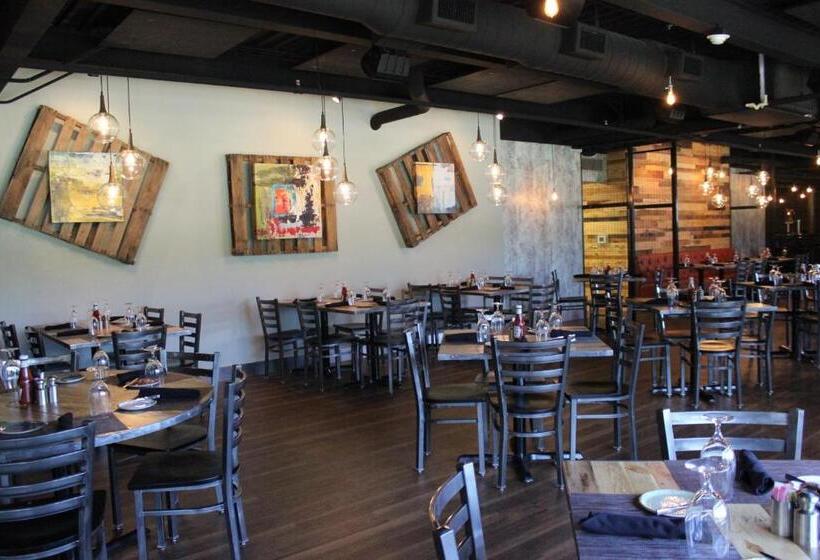 Warehouse Hotel At The Nook