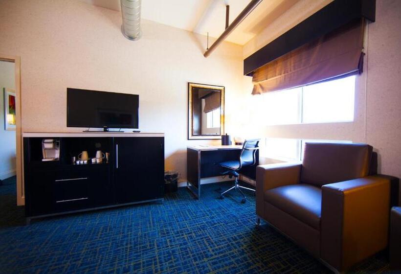 Warehouse Hotel At The Nook